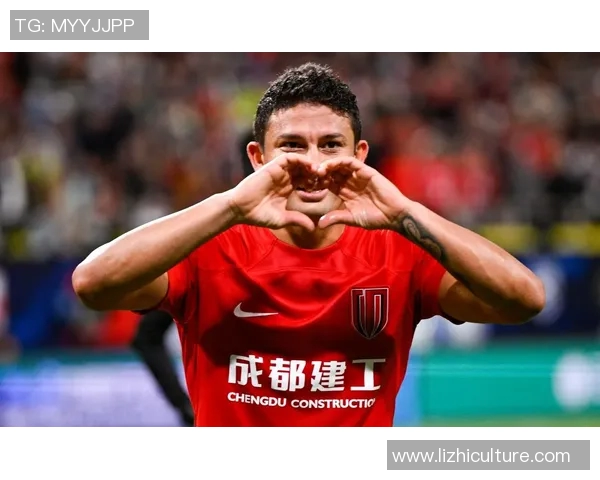 艾克森正式续约成都蓉城球队续约消息引发球迷热议与期待