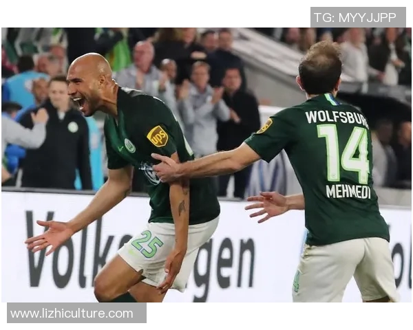 沃尔夫斯堡硬撑不败纪录，战平弗赛堡继续保持领先优势