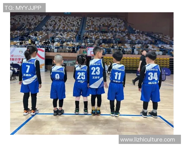 赵继奥贝克帕:期待与中国球迷分享篮球梦想 赵继奥贝克帕:期待与中国球迷分享篮球梦想